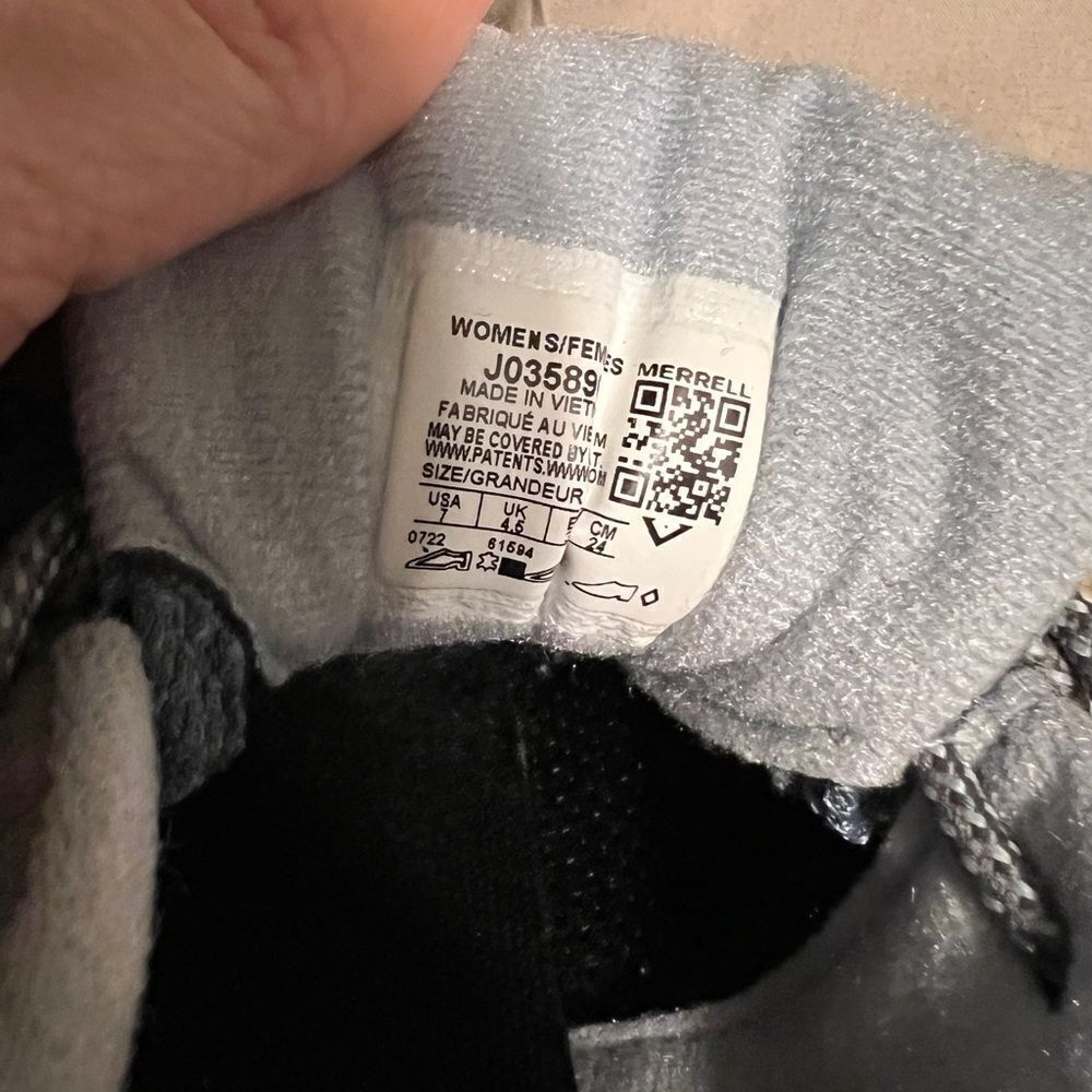 Gray and Blue Hiking Shoes - Picture 6 of 6